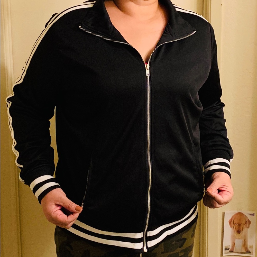 TRACK JACKET
